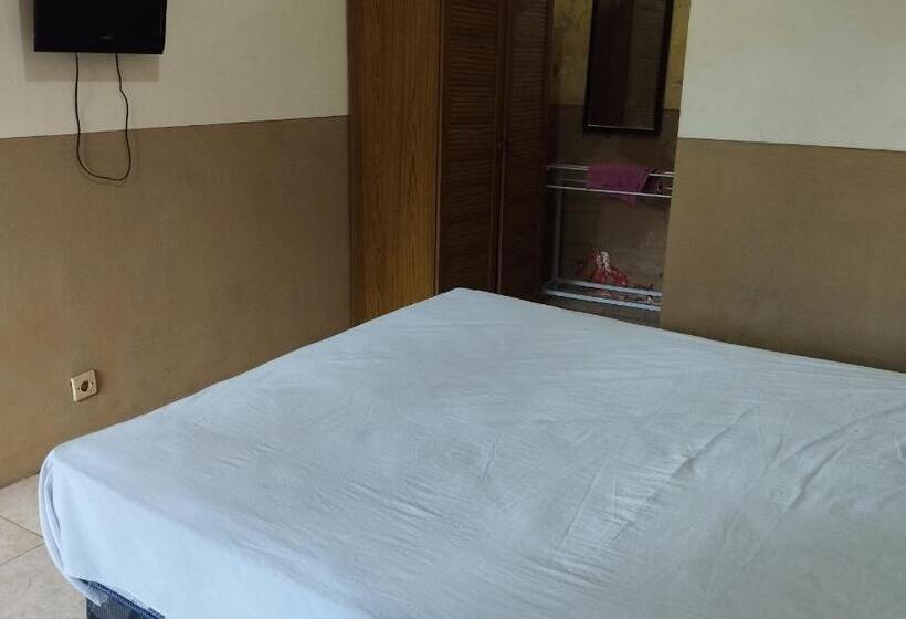 Номер Deluxe, Oyo 93657 Puri Batu Bolong