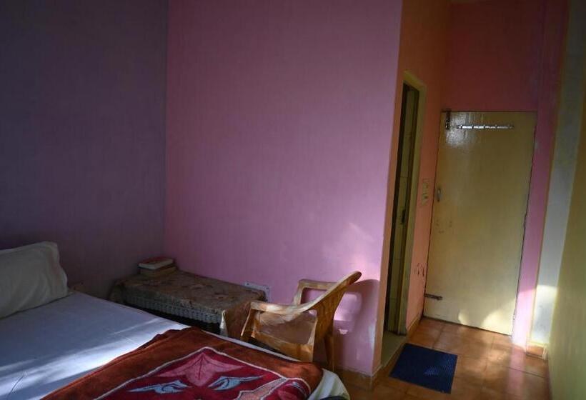 标准间, Krishna Paying Guest House