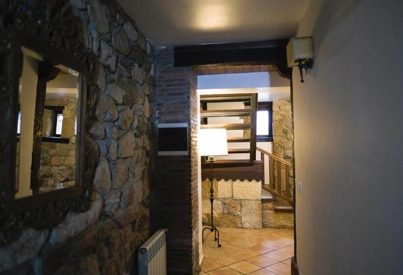 Четырехместный Номер Классик, Posada La Estela Barros
