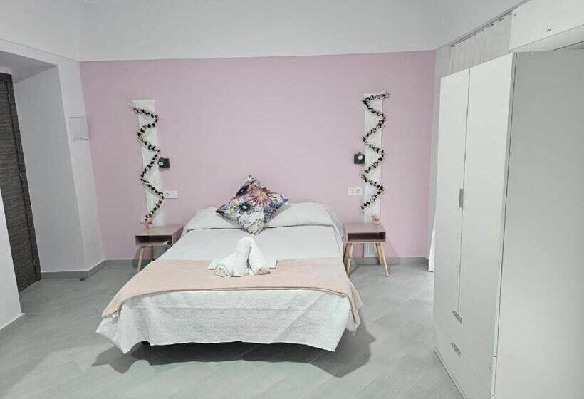 带阳台的豪华间, Pompeya Merida Suite