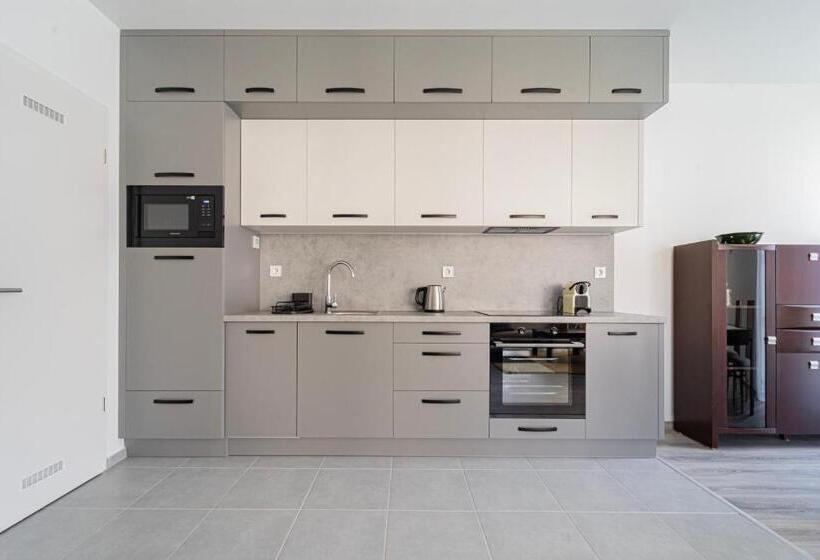 آپارتمان 2 خوابه, Spirit Apartments By Urbanrent