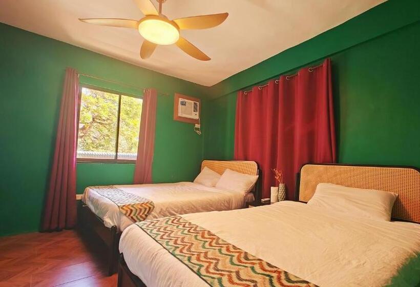 Quarto Estandar com Terraço, 80 Bar Hostel