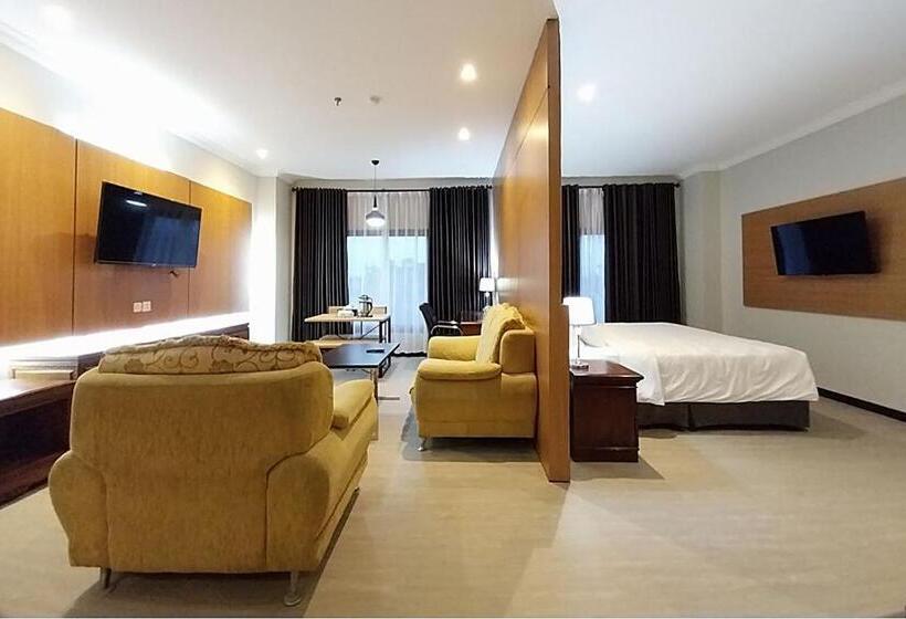 Люкс, Grand Verona Samarinda
