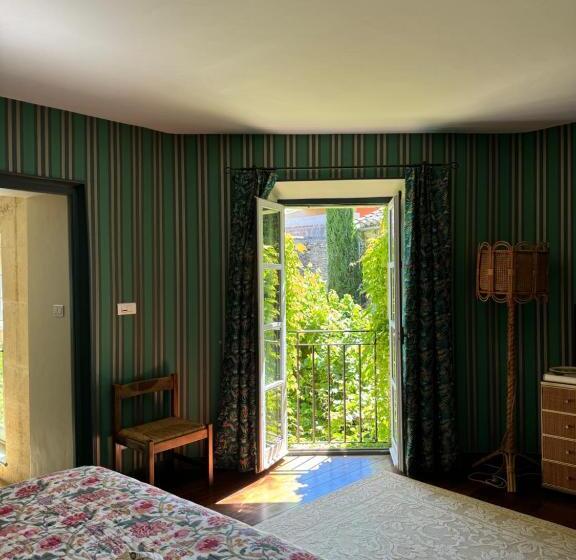 اتاق لوکس, Le Clos De Gordes