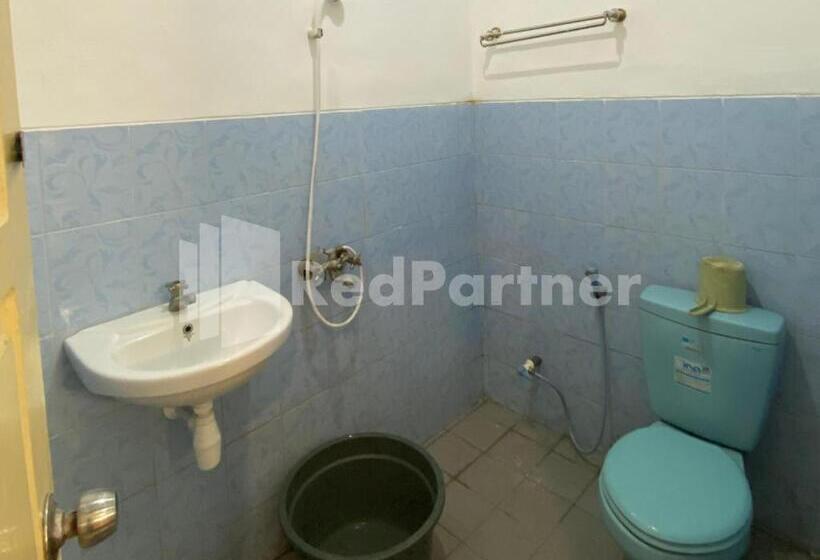 Номер Deluxe, Kurnia @ Jln Pemuda Blora Redpartner