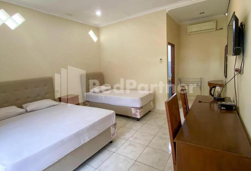 Семейный Номер, Kurnia @ Jln Pemuda Blora Redpartner