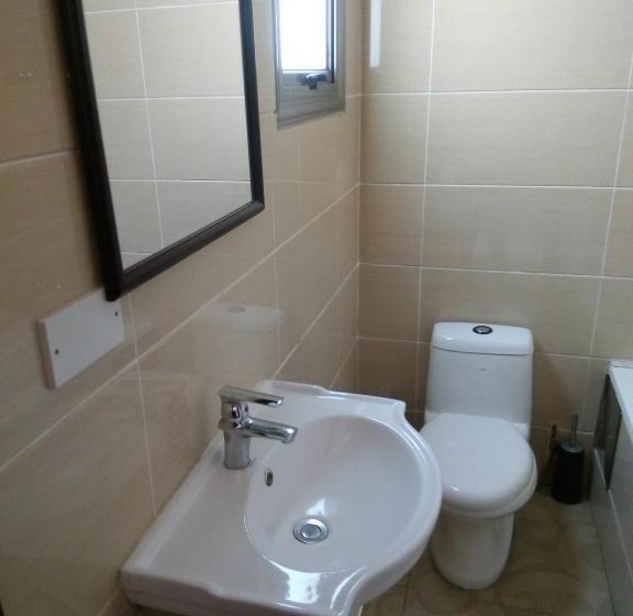 اتاق استاندارد, Okavango Roadside Guesthouse