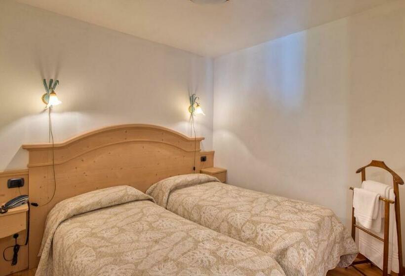 四人标准间, Albergo Moleta