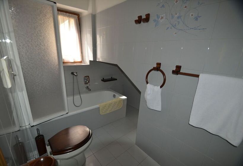 标准间, Albergo Moleta
