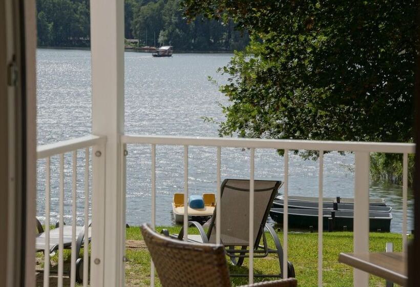 Номер Стандарт Вид на Озеро, Am Untersee