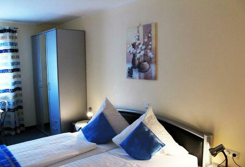 Номер Стандарт, Land Gut Hotel Gasthof Waldschänke