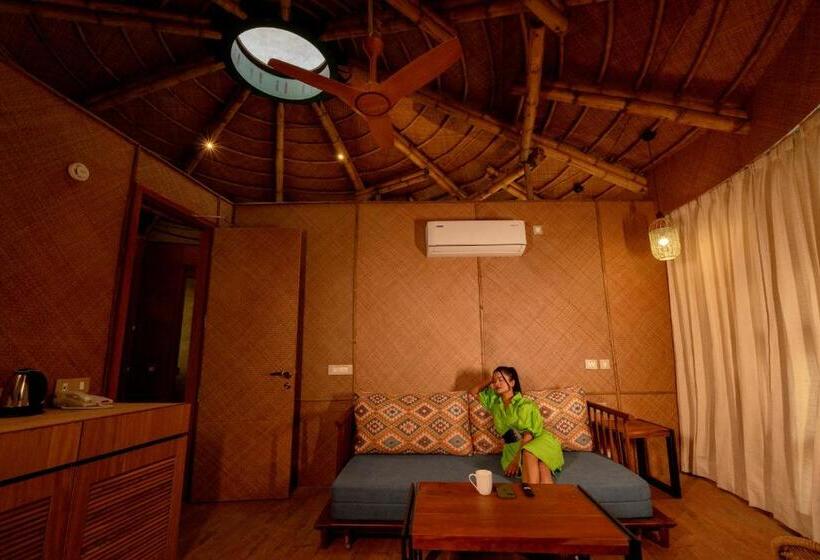 小室, Oneness Rishikesh By Ganga Kinare   A Luxury Wilderness Resort