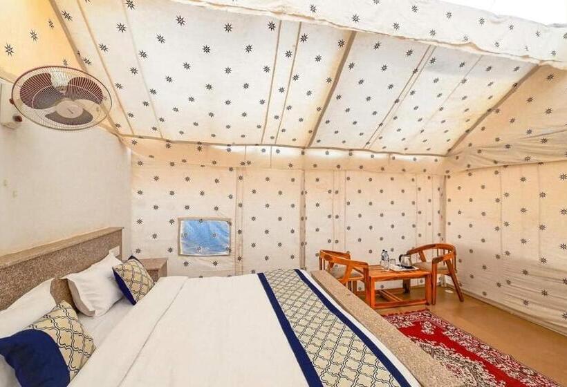 豪华三人间, Madrid Desert Camp Jaisalmer