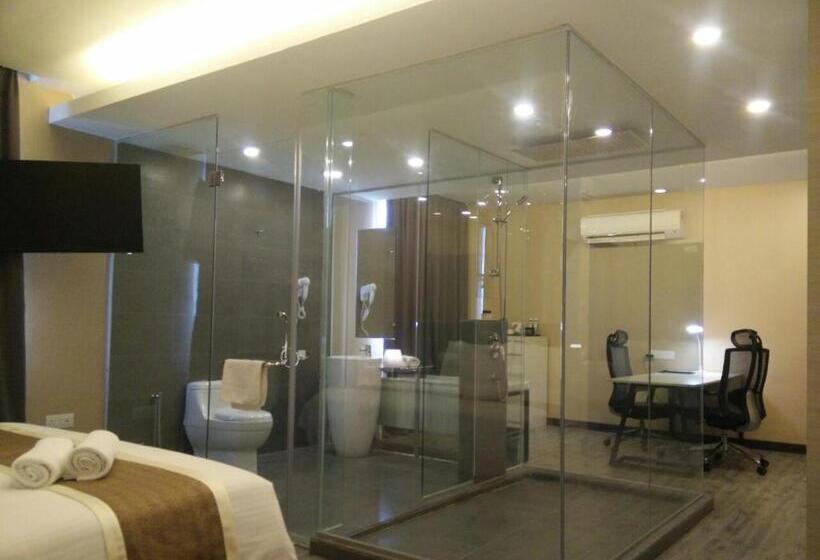 סוויטה אקזקיוטיב, The Leverage Business Hotel Skudai