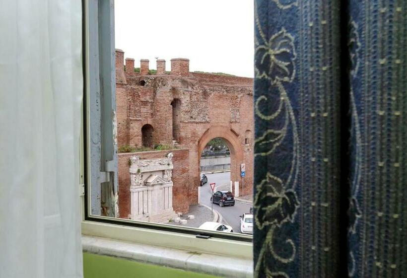 Deluxe Room with Balcony, Relais At Via Veneto