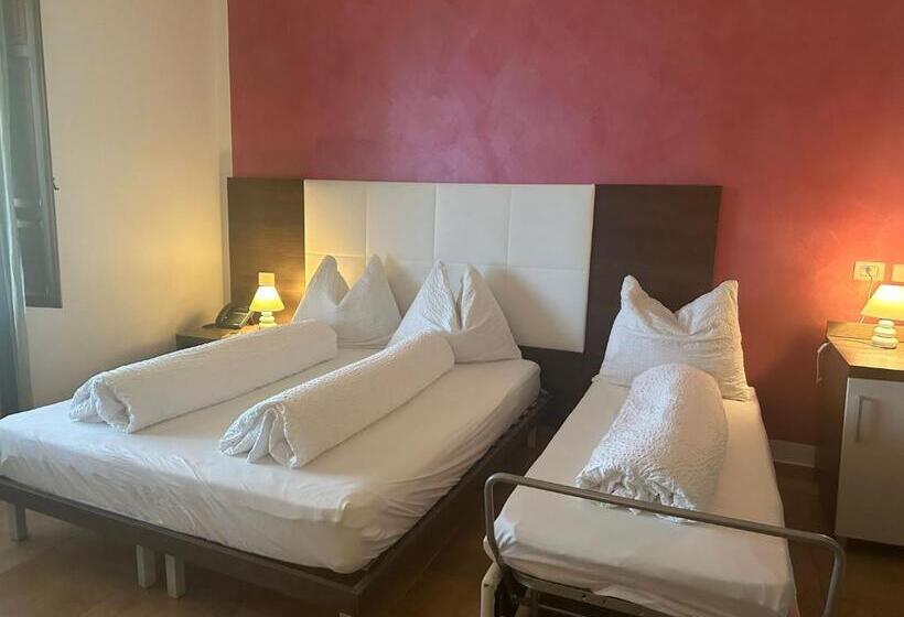 اتاق خانوادگی, Villa Ginevra Resort Agrituristico