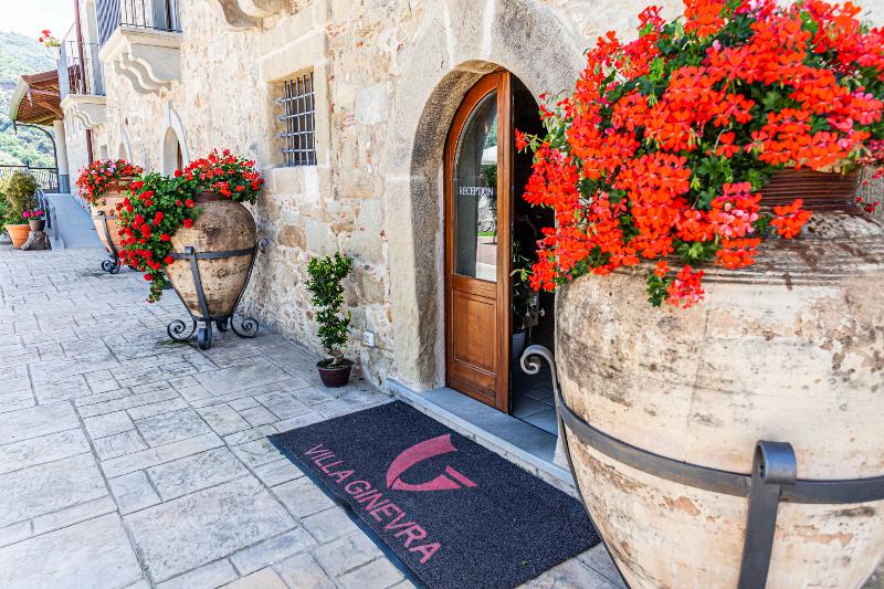 اتاق خانوادگی, Villa Ginevra Resort Agrituristico