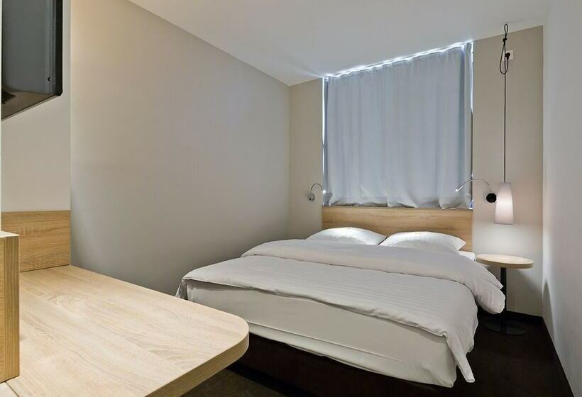 اتاق استاندارد, B&b Hotel München Olympiapark