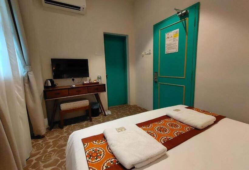 Chambre Supérieure Lit Queen Size, Kapitan Kongsi