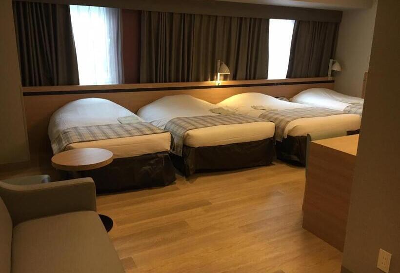 Четырехместный Номер Стандарт, Monte Hermana Fukuoka