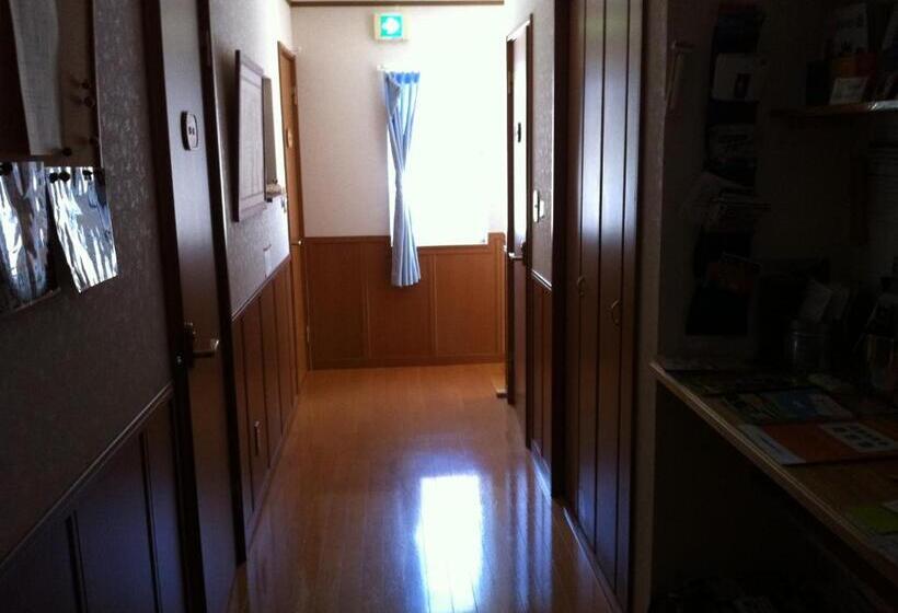 스탠다드 룸 (2층침대, 공동욕실), Obihiro Yachiyo Youth Hostel