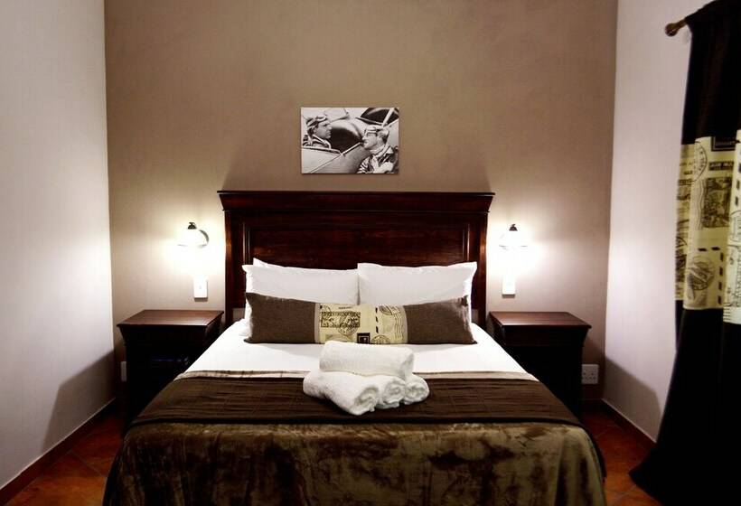 Номер Стандарт, Barnstormers Rest