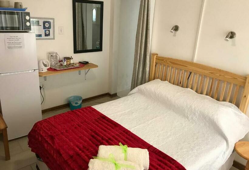 Номер Deluxe, Blue Crane Guest House Bloemfontein