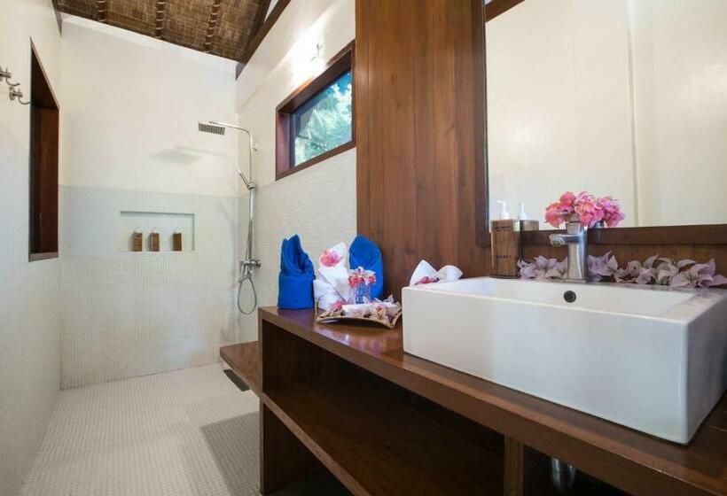 오두막, Last Frontier Beach Resort Adults Only