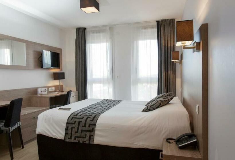 Студия Стандарт, Tulip Inn Massy Palaiseau  Residence