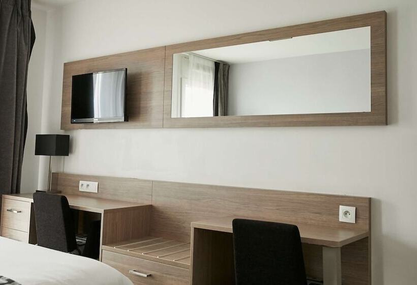 Студио Executive, Tulip Inn Massy Palaiseau  Residence