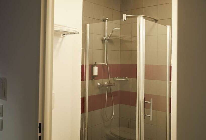 Студия Superior, Tulip Inn Massy Palaiseau  Residence