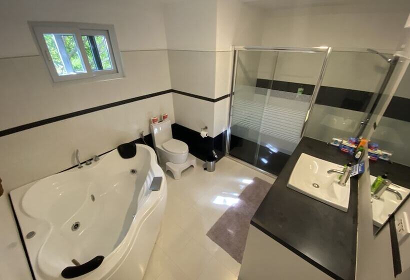 Вилла Deluxe 1 Спальня, Lalaguna Villas Luxury Dive Resort And Spa