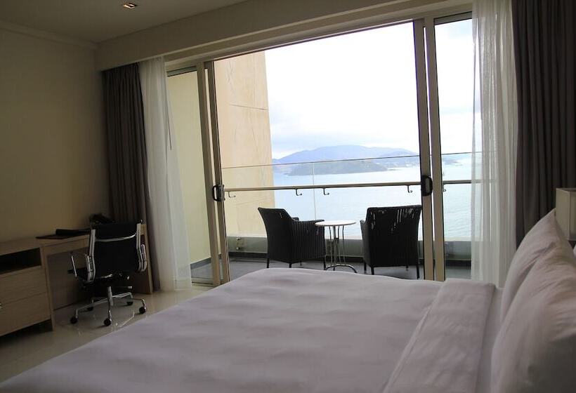 سوئیت پریمیوم 2 خوابه, The Costa Nha Trang Residences