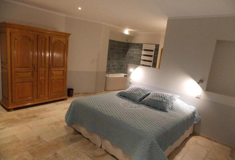 标准间带露台, Au Relais Provencal