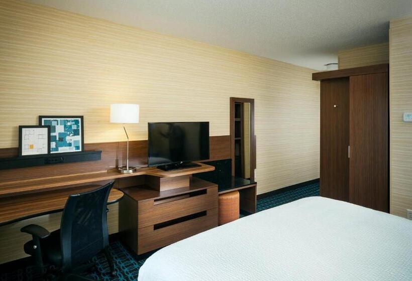 Номер Стандарт, Fairfield Inn & Suites By Marriott Tacoma Dupont