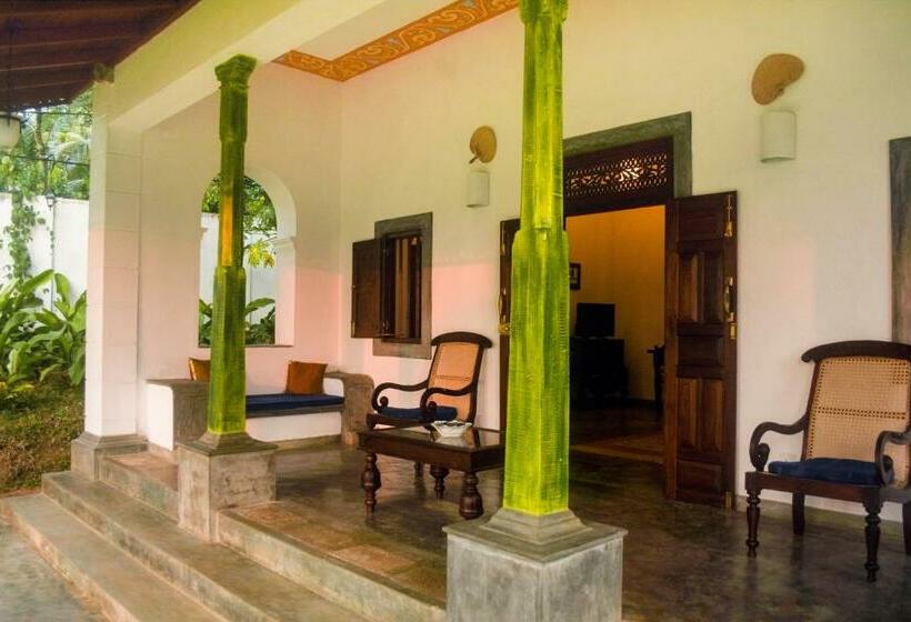 اتاق لوکس, Villa Kubura