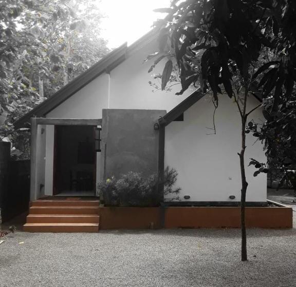 ویلای 1 خوابه, Elephant Safari Lodge Sigiriya Junction