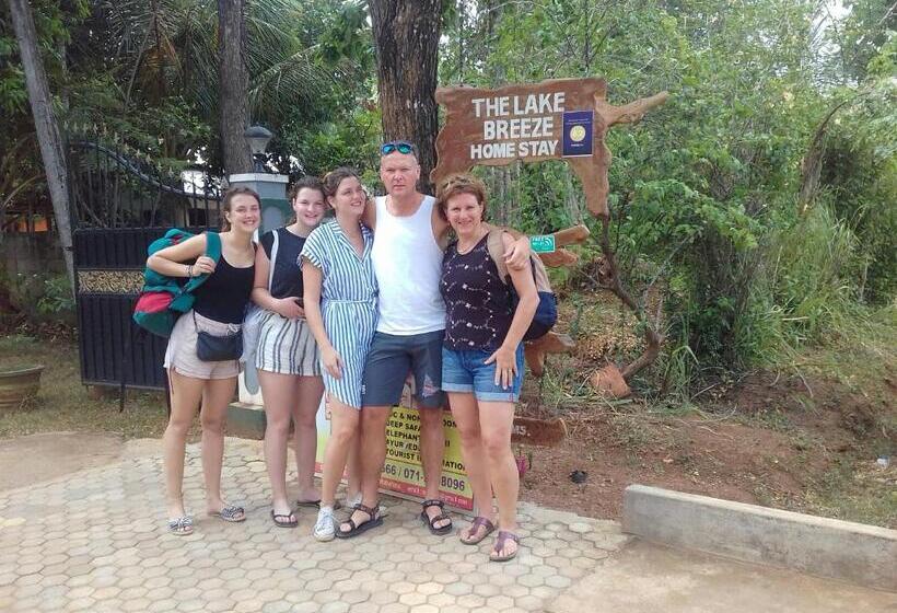 اتاق اکونومی, Elephant Safari Lodge Sigiriya Junction