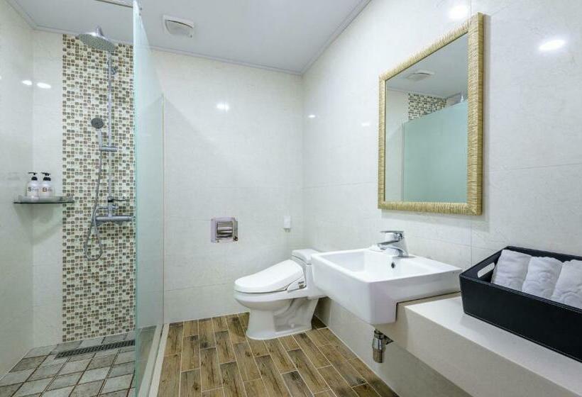 اتاق لوکس, Eco Green Resort