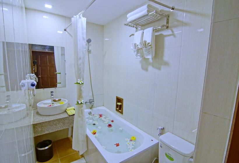 Deluxe Room, Yadanarbon Bagan