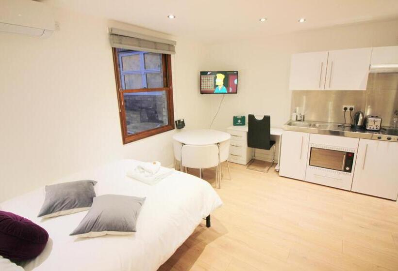 스탠다드 스튜디오, Cambridge City Rooms By Paymán Club