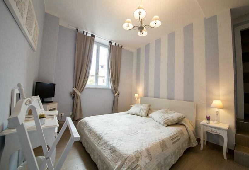 اتاق استاندارد, La Vecchia Tenenza B&b