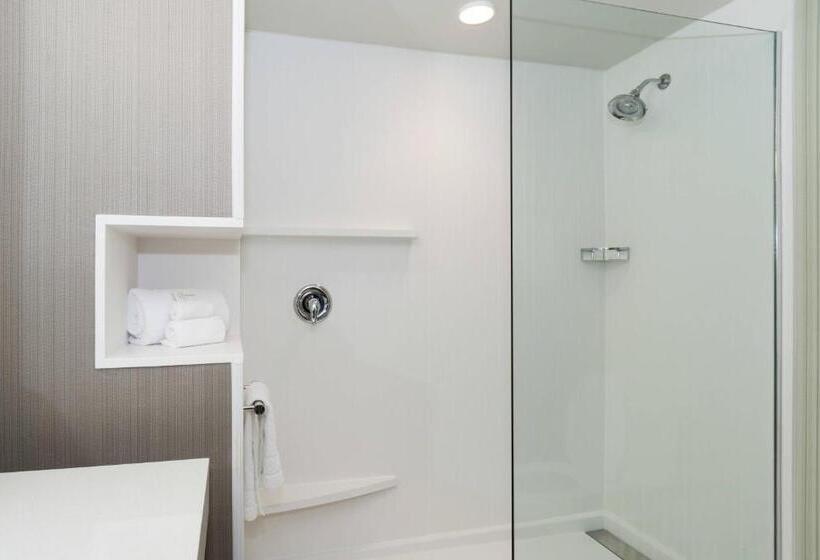 Стандартный Номер Кровать Кинг, Courtyard By Marriott Fayetteville Fort Liberty   Spring Lake
