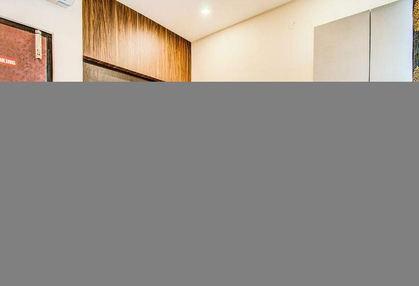Номер Superior, Fabhotel Corporate Crown   Nr Jyoti Nivas University