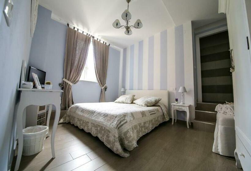 اتاق استاندارد, La Vecchia Tenenza B&b
