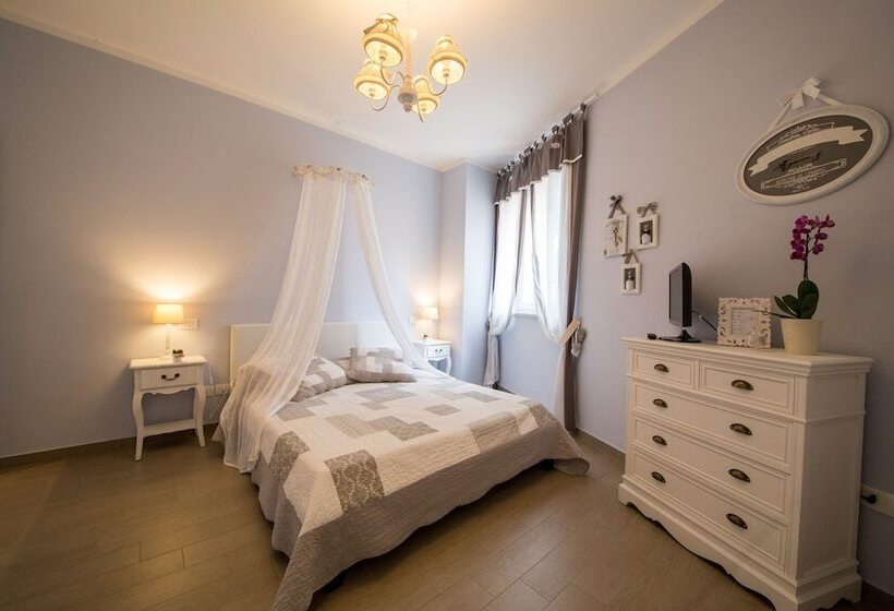 اتاق استاندارد, La Vecchia Tenenza B&b
