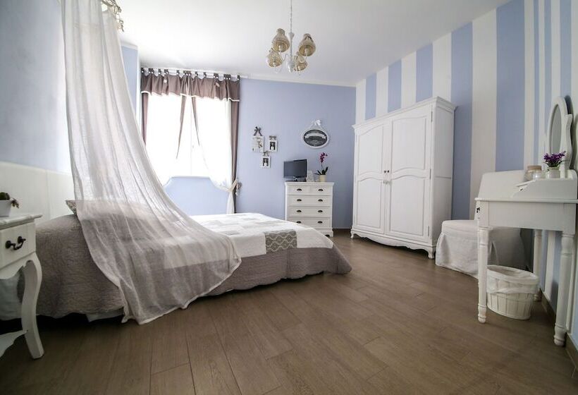 اتاق استاندارد, La Vecchia Tenenza B&b