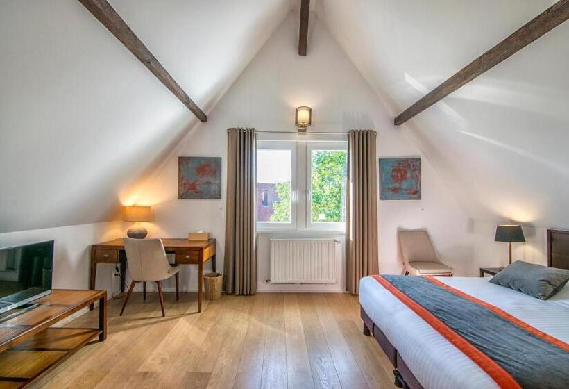 اتاق لوکس, La Villa Du Coteau