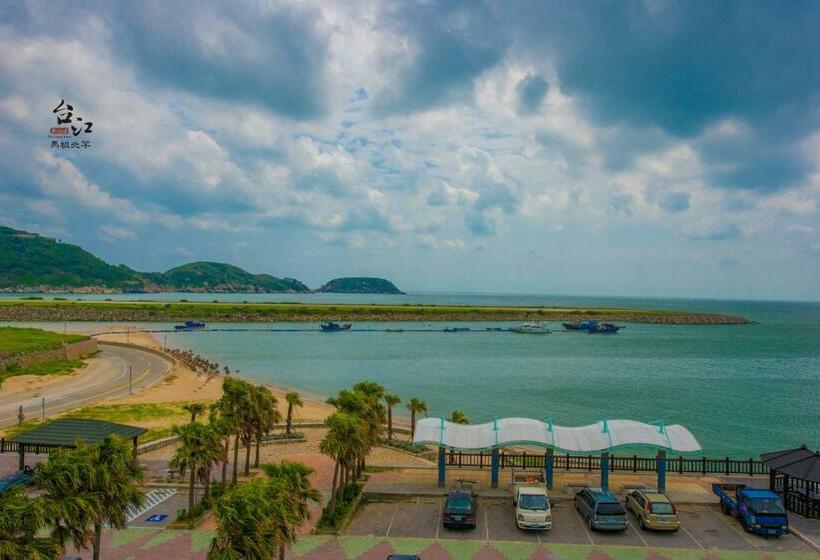 اتاق استاندارد سه نفره, Taijing