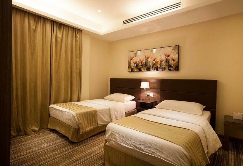 Люкс Повышенной Комфортности, Grand Lily Hotel Suites